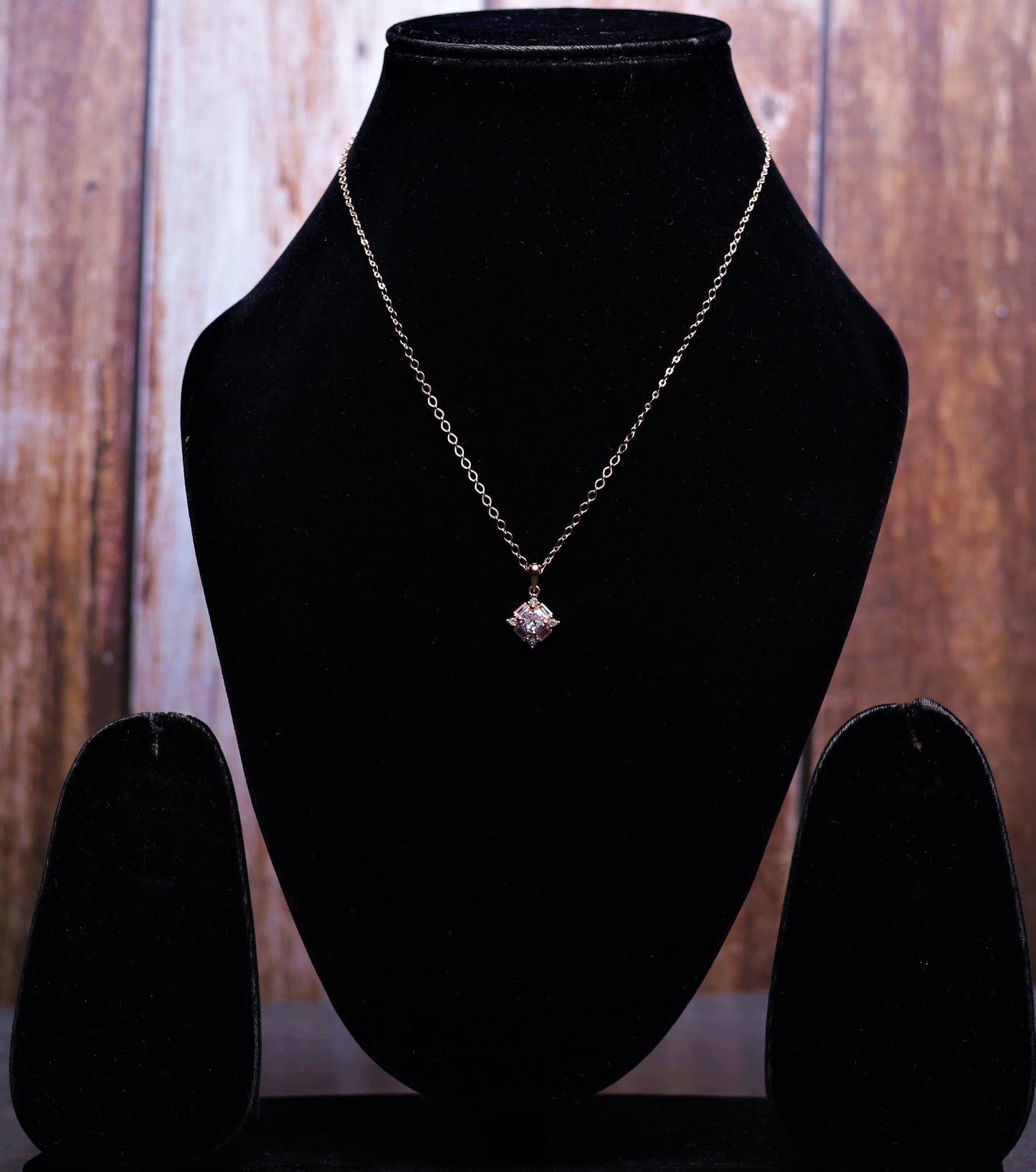 Rose Gold Square pendant with Zirconia