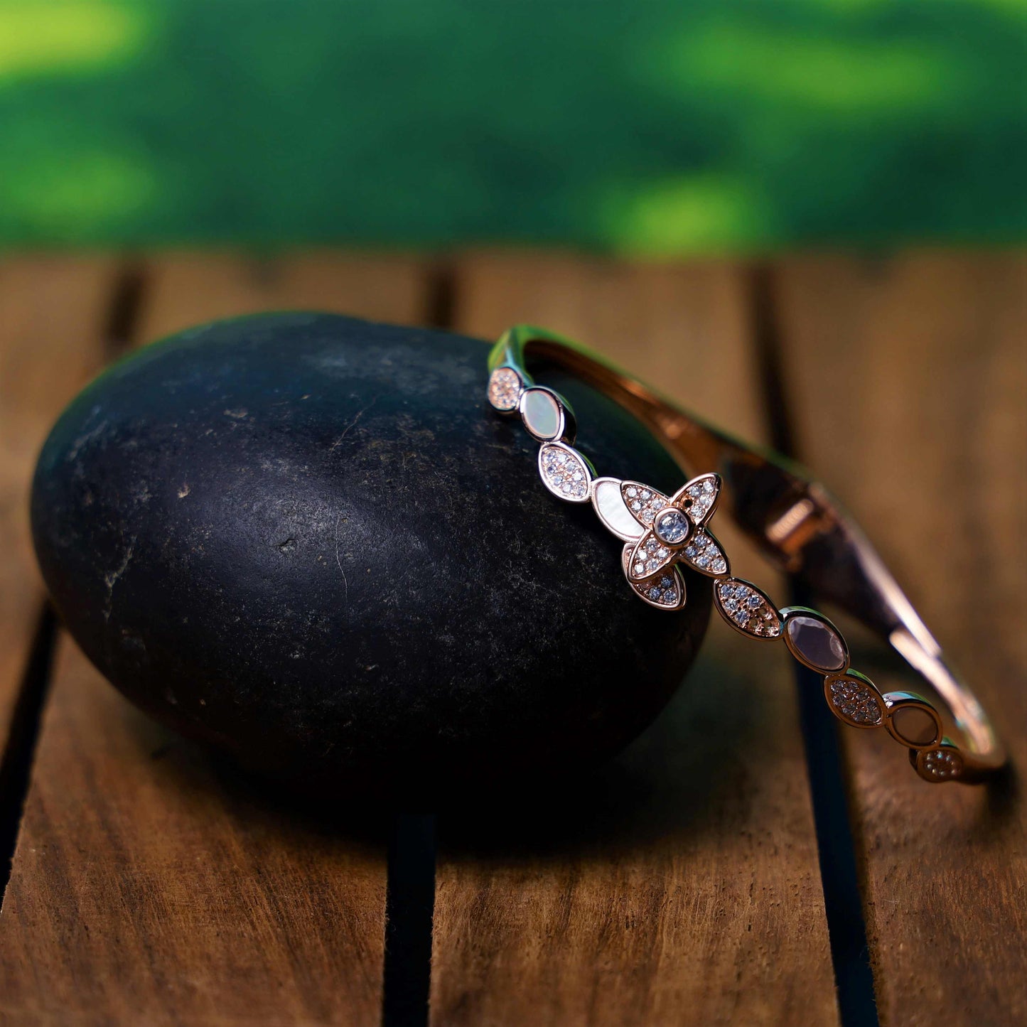 Elegant MOP Bracelet with Zirconia accent